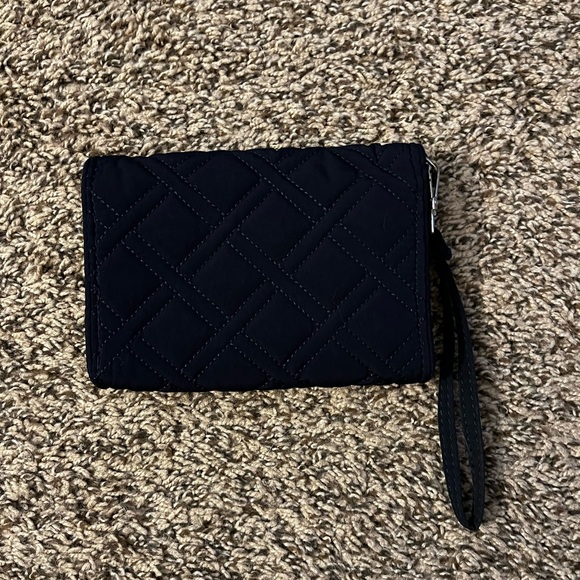 Vera Bradley Your Turn Smartphone Wristlet - Picture 2 of 3